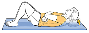 Woman lying on back doing stomach strengthening exercise.